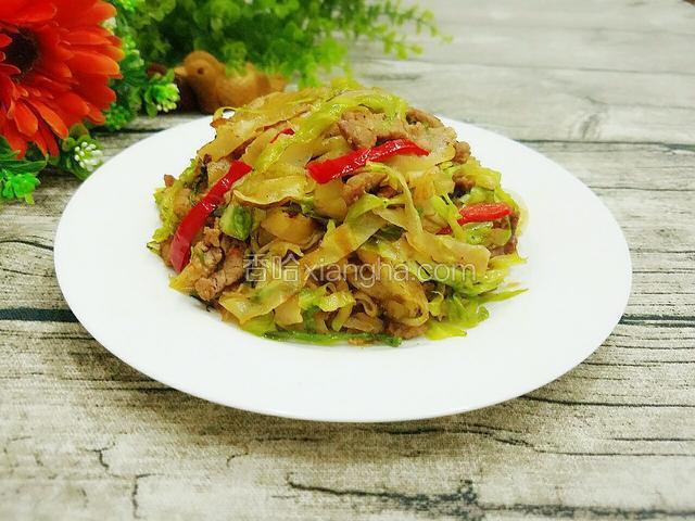 卷心菜肉丝炒春饼