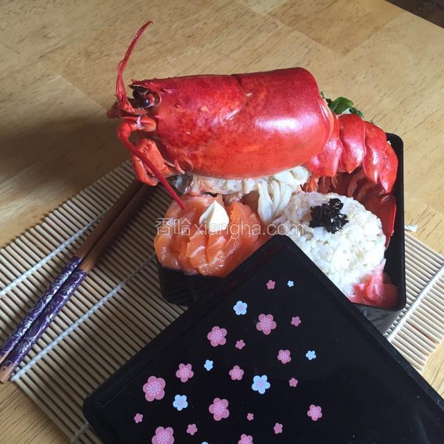 蒜蓉蒸波士顿龙虾配日式饭团