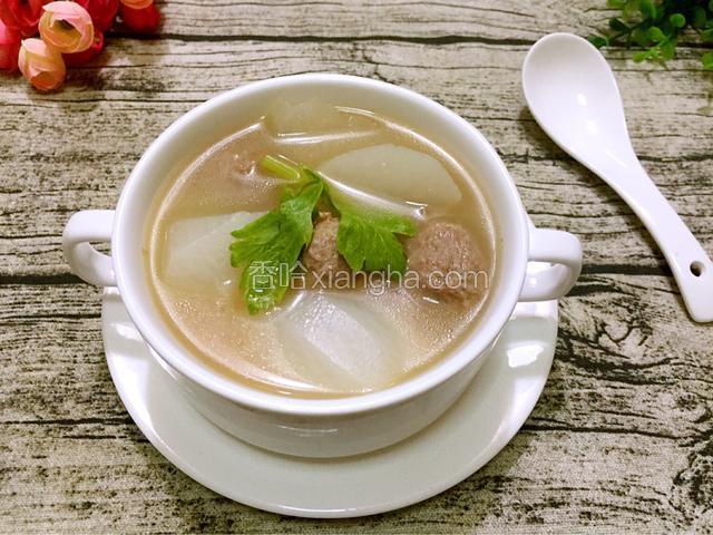 牛肉丸白萝卜汤