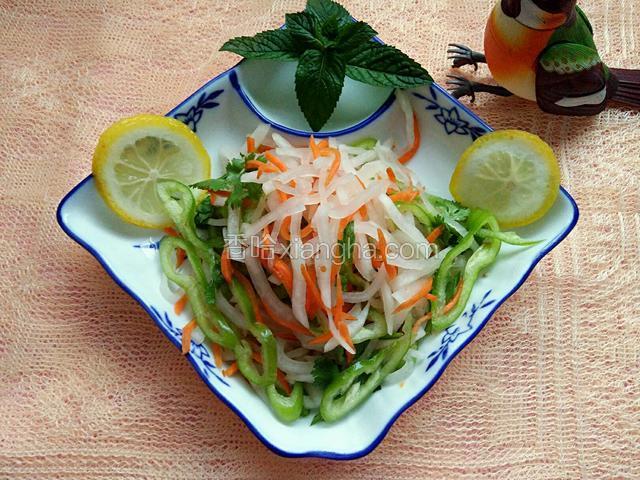 白萝卜丝版老虎菜