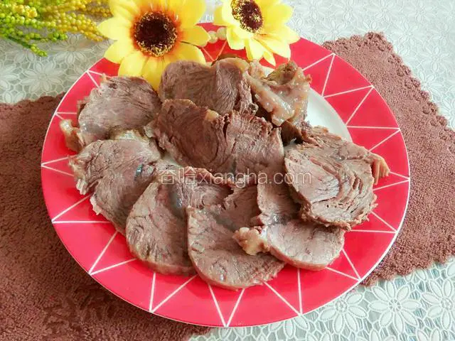五香的酱牛肉就做好了
