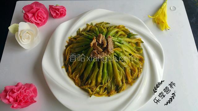 黄花菜炒肉