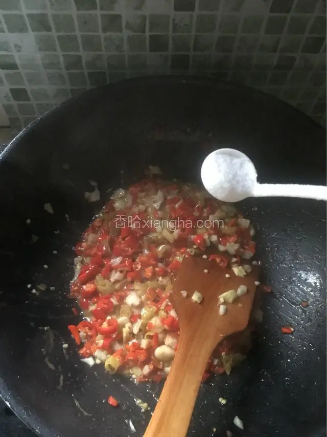 加适量盐炒