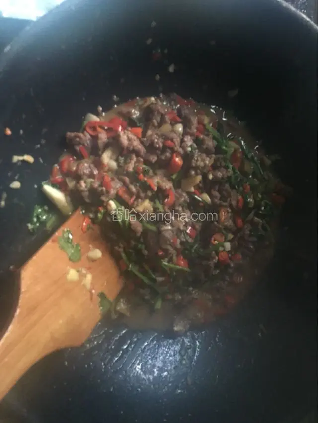 加适量的水焖一下