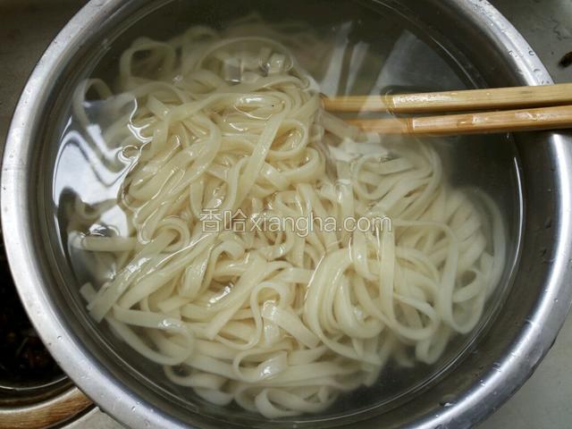 面条过水