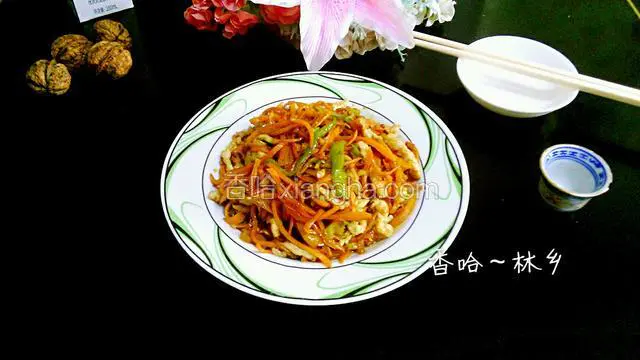 红萝卜丝炒肉丝