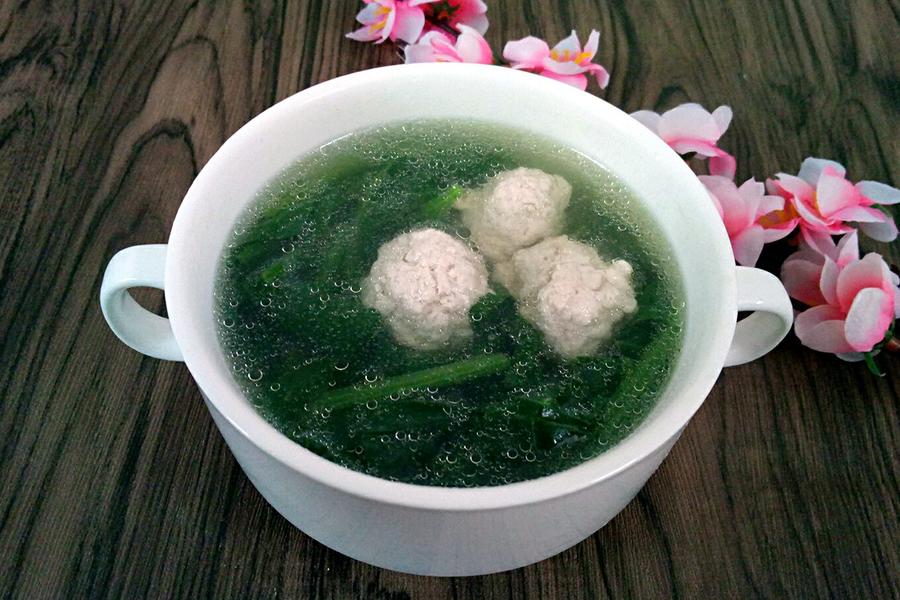 菠菜丸子汤