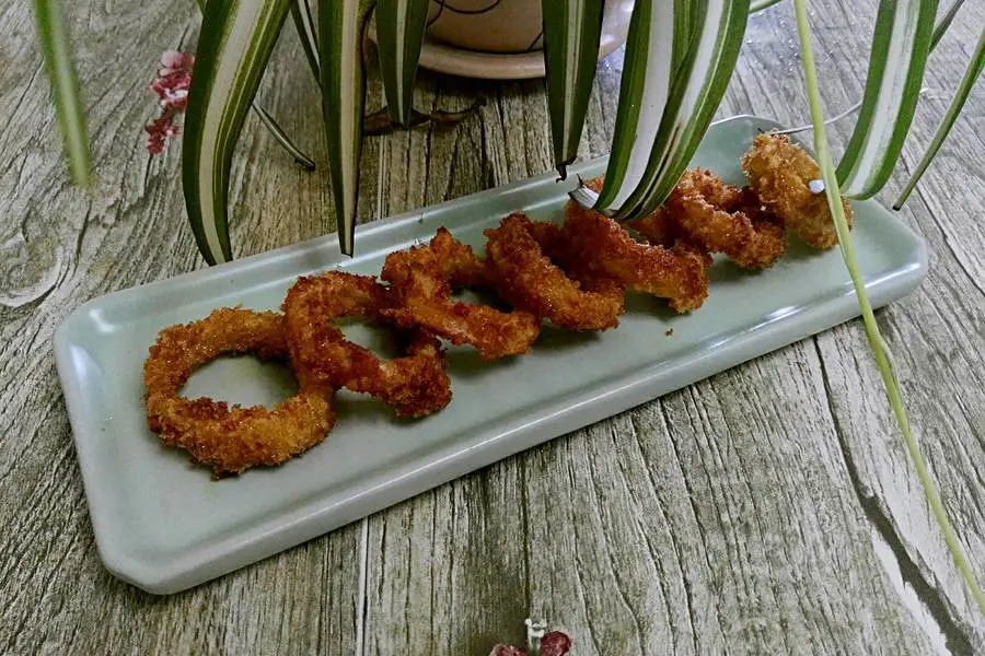 酥炸鱿鱼圈