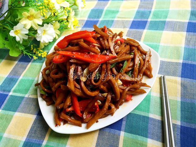 红椒豆腐丝