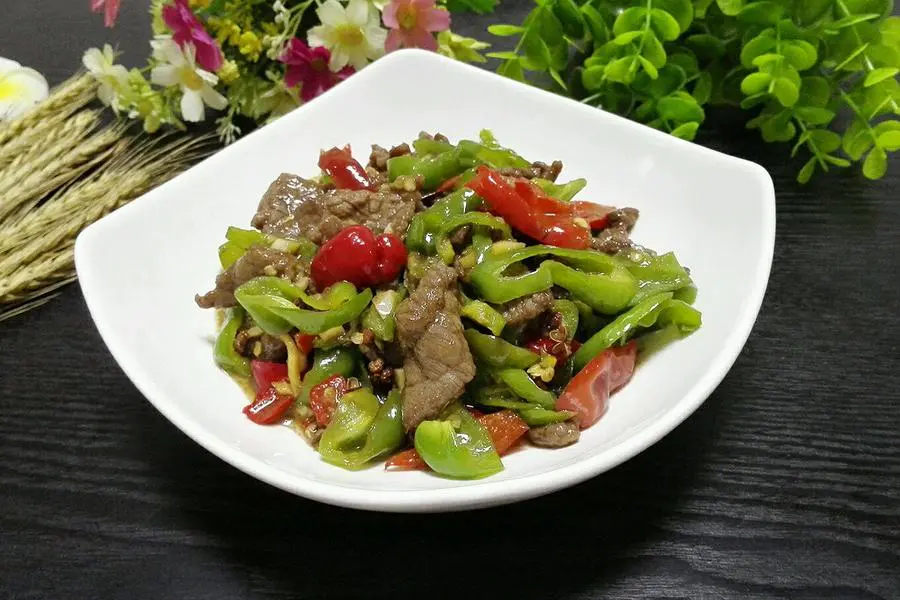 小炒牛肉