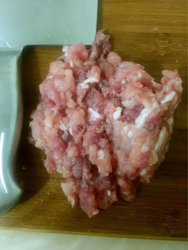 肉剁成肉糜