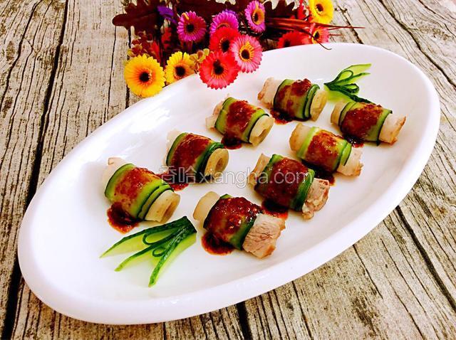 蒜泥白肉卷