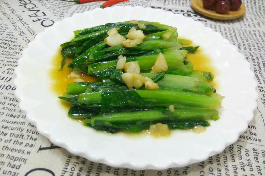 清炒油麦菜