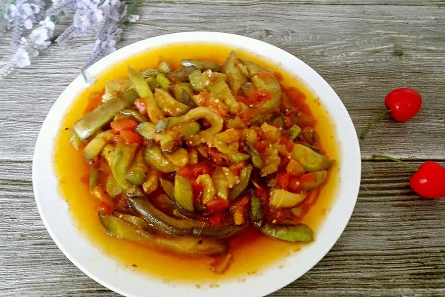 西红柿烧茄子