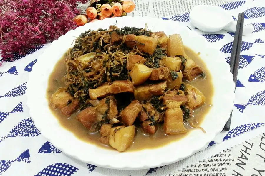 梅菜烧肉