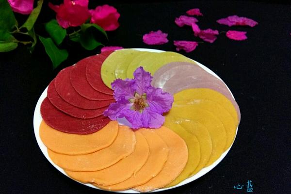彩色饺子皮的花样做法
