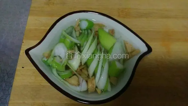 葱姜切水