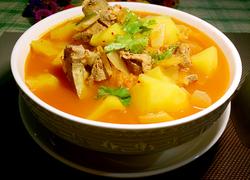 韩式土豆排骨汤