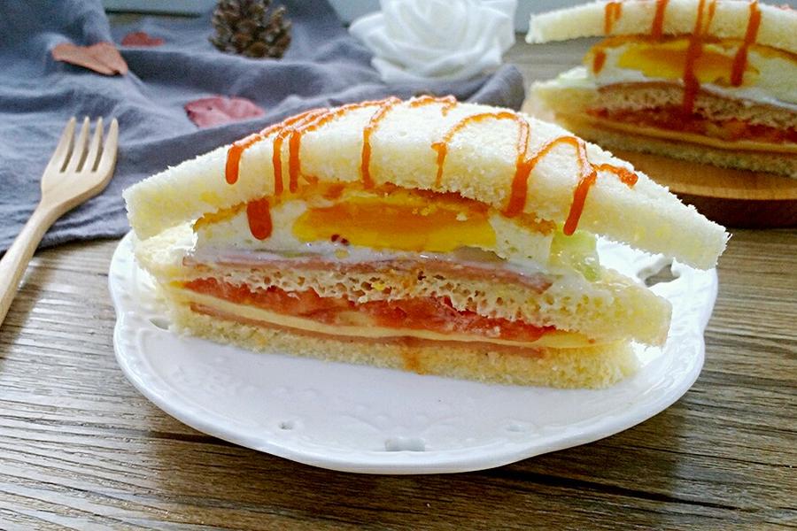 吐司三明治