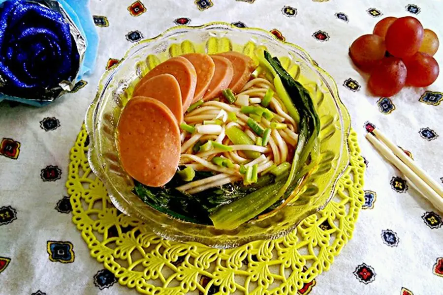 火腿面条