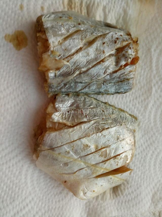厨房用纸吸干水分
