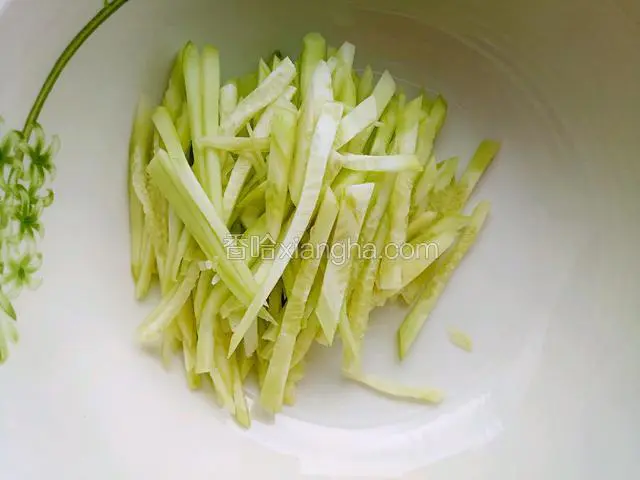 黄瓜切丝