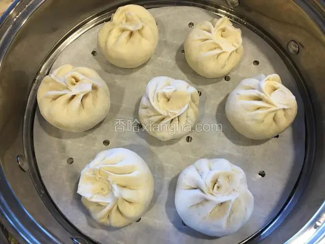 一次包好所有包子。