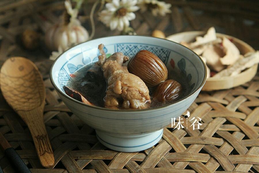 土茯苓鸡汤