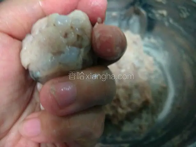 然后团成丸子状