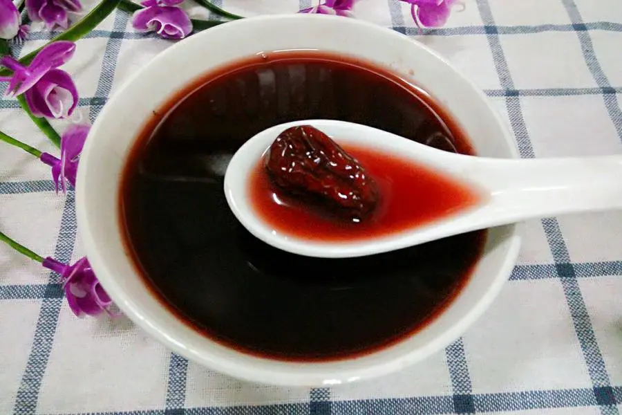 花生衣红枣汤
