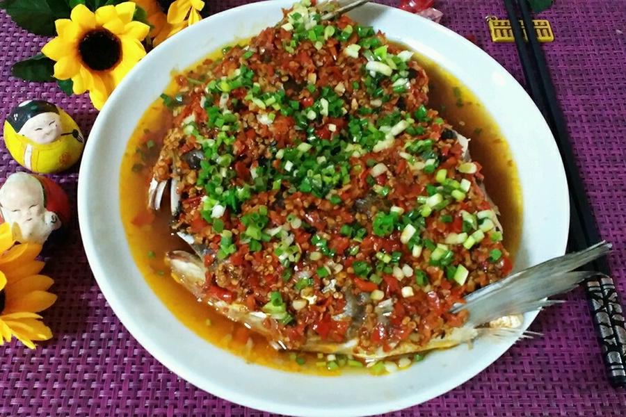 正宗剁椒鱼头