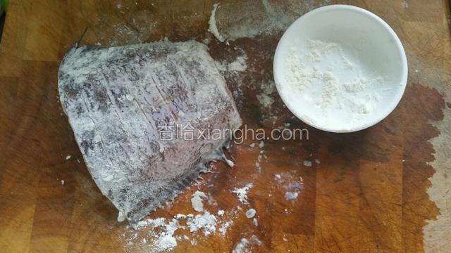 两面涂上面粉