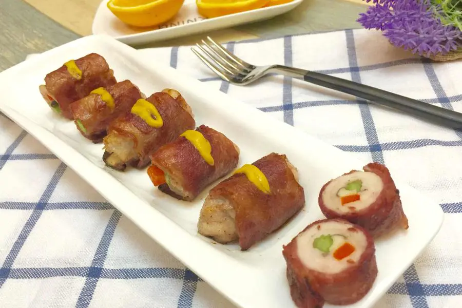 培根鸡肉芦笋卷