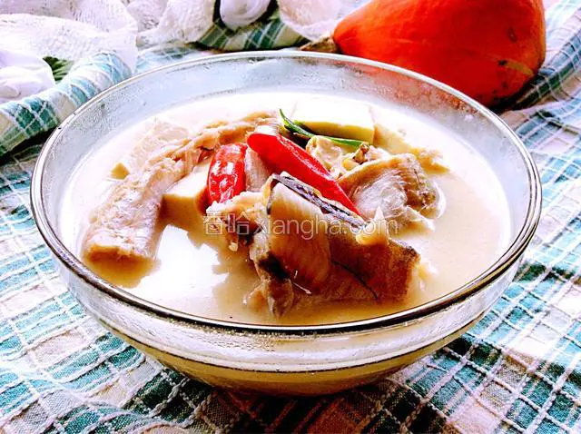 明太鱼炖豆腐