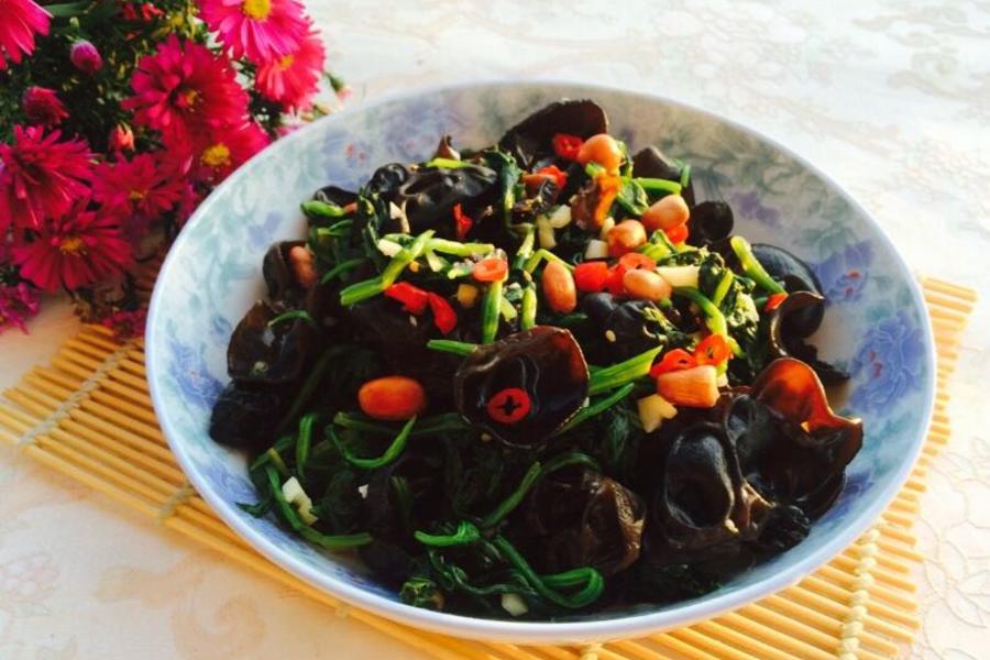 老醋菠菜木耳花生米