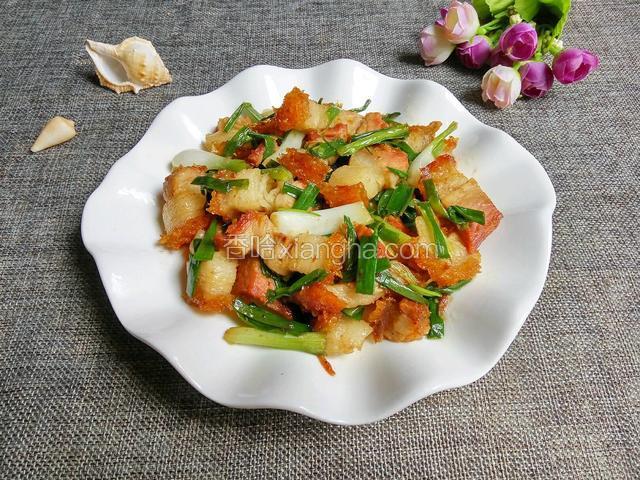 香葱炒脆皮烧肉