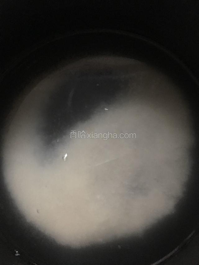 加入适量清水