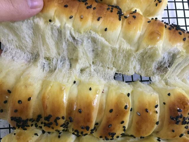 烤箱预热175度，烤20分钟左右，出炉看组织不错哦