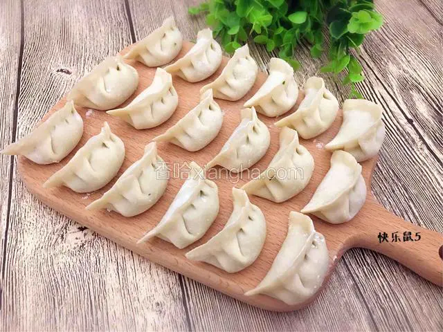 宝宝饺子