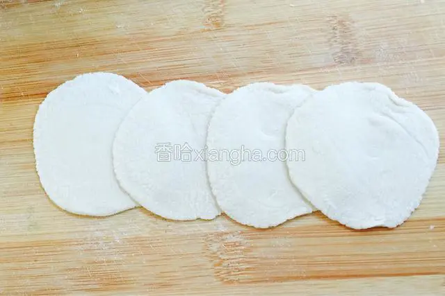 四片饺子皮这样放