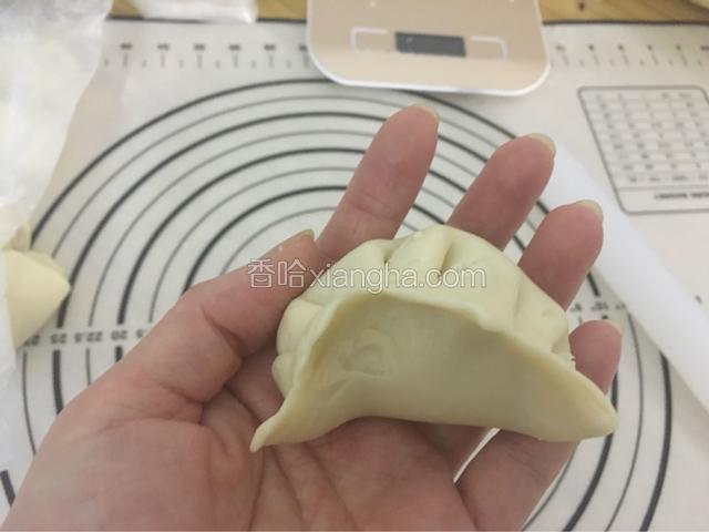 像包饺子一样包起来