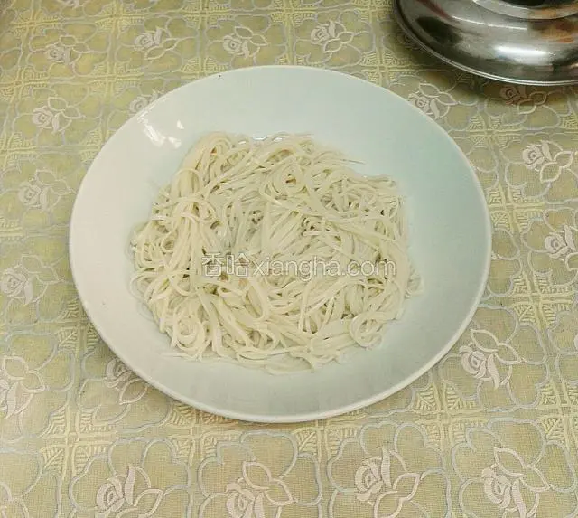 面熟后捞出来备用