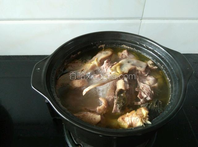 炖好的成品，香味已经飘满厨房了。