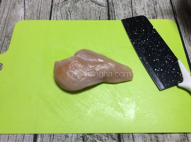 现买的一块鸡脯肉 150g两块五毛钱
