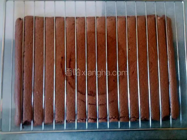 再侧翻过来。