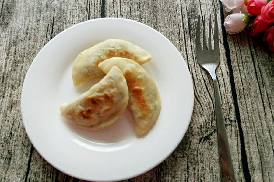 米饺煎饺（香菇腊肉马蹄米饭馅）