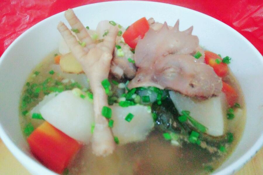 红白萝卜鸡汤