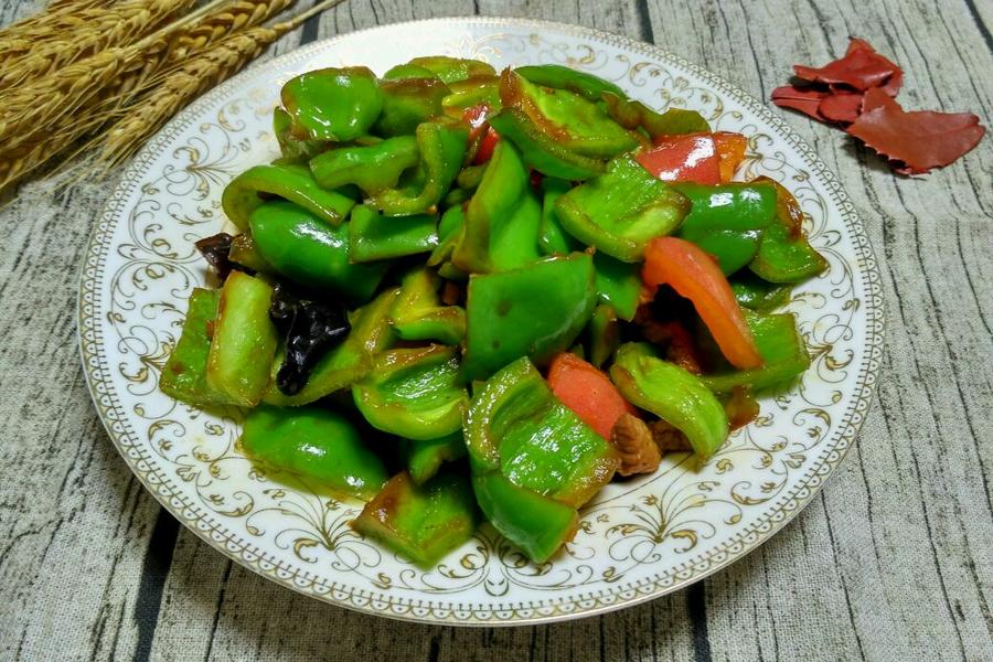菜椒炒肉