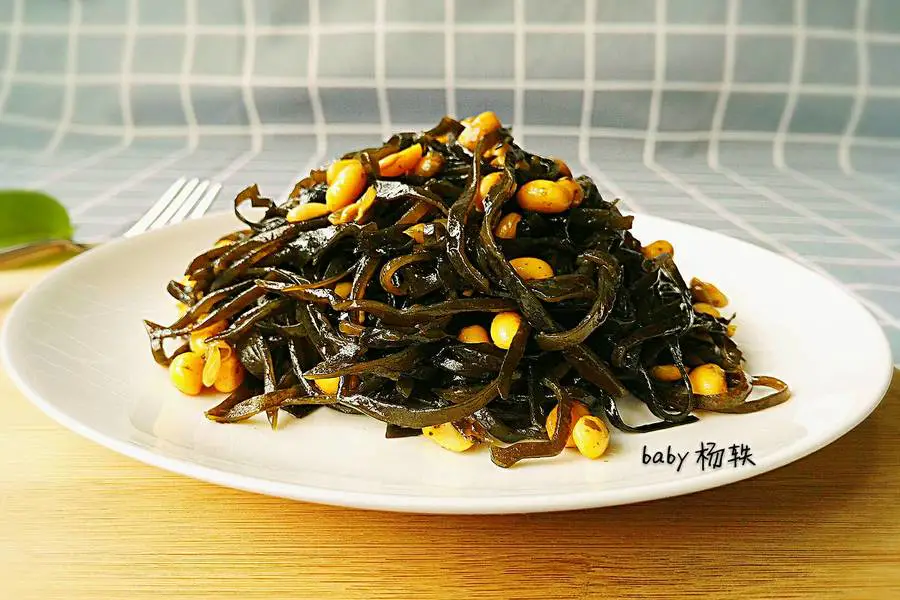 黄豆炖海带