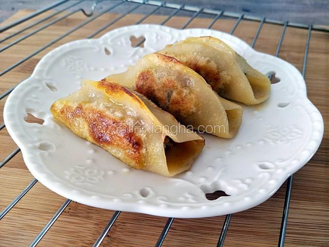 猪肉芹菜大葱馅煎饺